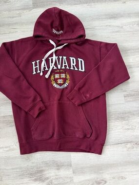 Men's Maroon Harvard University Hoodie Sweatshirt